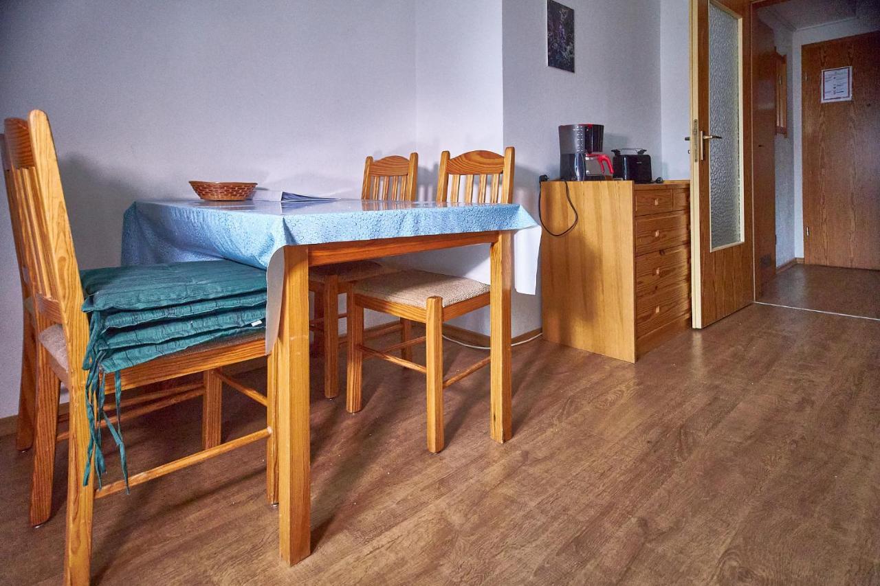 Aparthotel צוויזל מראה חיצוני תמונה
